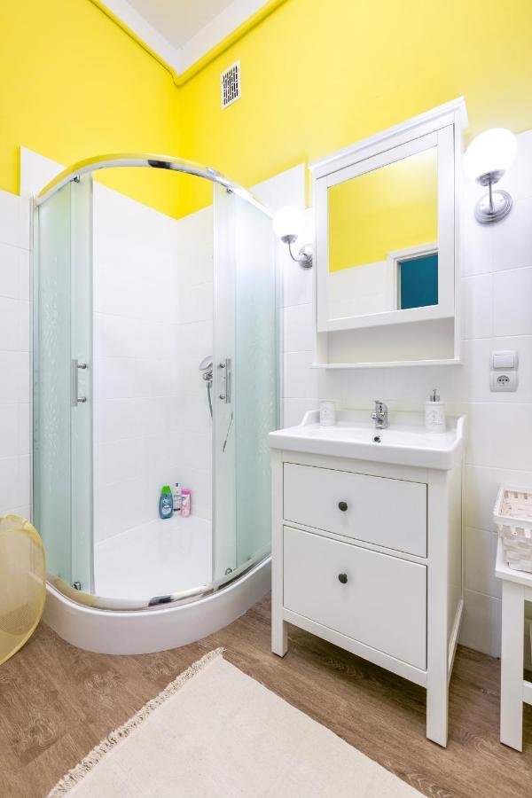 Апартаменты Apartament Panny Maliny Краков Экстерьер фото